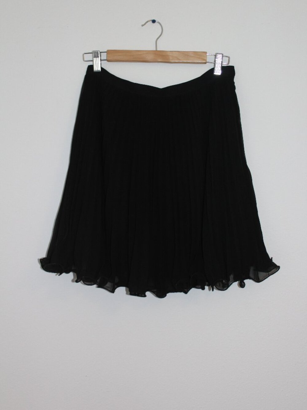 Alberto Makali Black Ruffle Lightweight A-Line Midi Skirt Size Medium